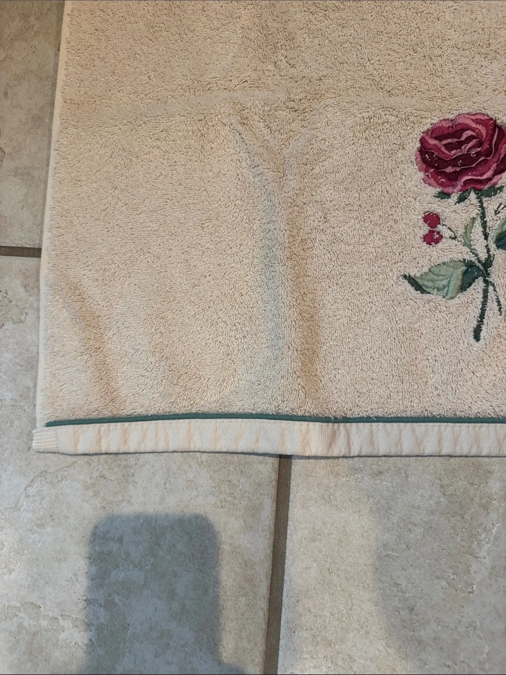 Towels Embroidered Pink Rose Cream Bath Towels Set of 2